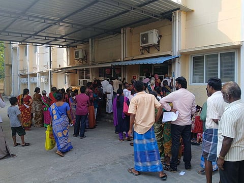 Due to the absence of adequate pharmacists at the Coimbatore District Headquarters hospital in Pollachi, patients were made to wait for over an hour to get medicines.