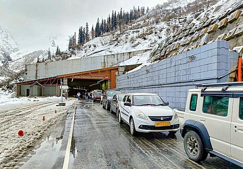 hicles queue up in a traffic jam after fresh snowfall at the South Portal of the Atal Tunnel, at Rohtang, in Kullu district, Himachal Pradesh, Saturday, April 4, 2026. 