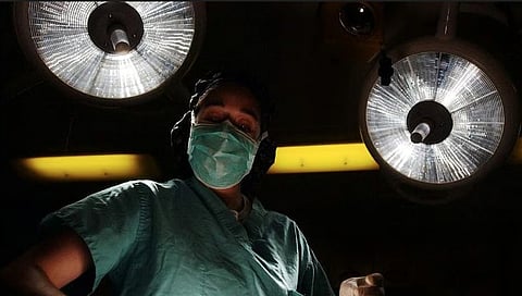 After initial attempts using conventional forceps proved unsuccessful, the medical team decided to adopt an alternative endoscopic approach.