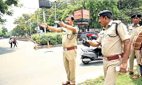 City police commissioner VC Sajjanar inspects the one-way traffic trial run around the KBR Park on Sunday