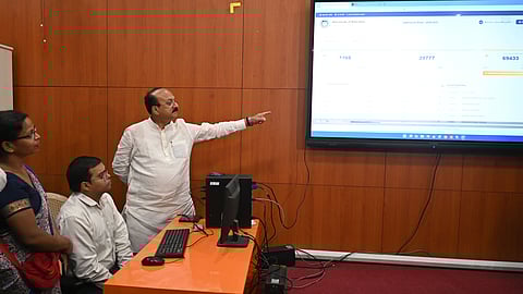 Delhi Education Minister Ashish Sood, formally open the draw and witness the proceedings computerized draw of lots for admissions under EWS/DG and Children With Special Needs categories at the entry level (Nursery/KG/Class 1st) in Private Schools at Conference Hall, Directorate of Education, Old Secretariat, in New Delhi on Monday.