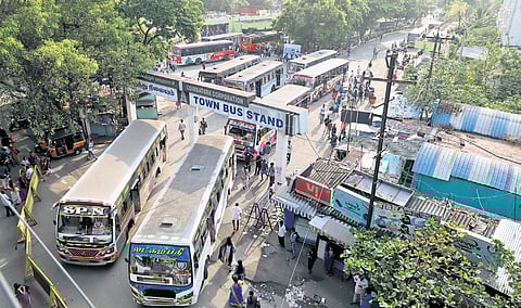  Coimbatore land mark Gandhipuram Town busstand  in Gandhipuram in Coimbatore South constituency.