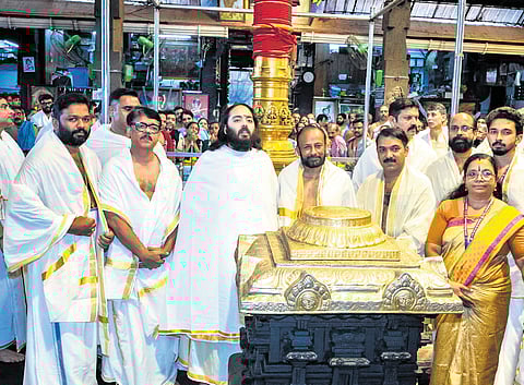 Anant Ambani at Guruvayur Sree Krishna temple 