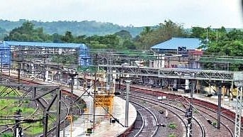 The Sabari rail project — first announced in the 1997-98 Railway Budget — has remained in limbo for over 25 years due to funding disputes and land acquisition hurdles.