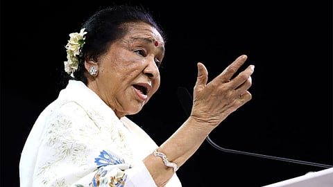 Legendary singer Asha Bhosle passes away