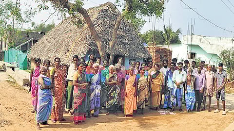 Most of the people living in the settlement are farm labourers 