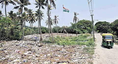 Heaps of unsegregated waste were seen dumped near the Thiruvananthapuram airport at Chakkai.