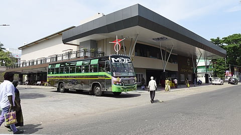 The Srirangam bus stand.