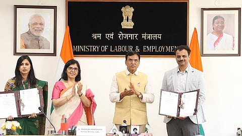 The Labour and Employment Ministry on Monday signed Memorandums of Understanding (MoUs) with Porter and Gigin Technologies