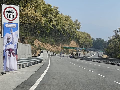 The speed limit has been capped at 100 km/h on the Delhi-Dehradun Expressway.