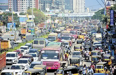 Tailback has been a pestering issue on IT Express Way | Ashwin Prasath