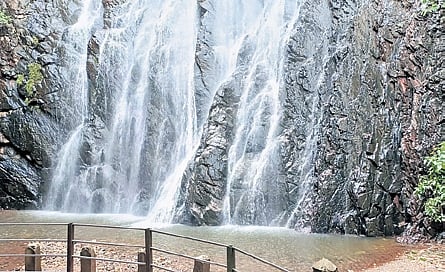 Pradhanpat waterfall in Deogarh