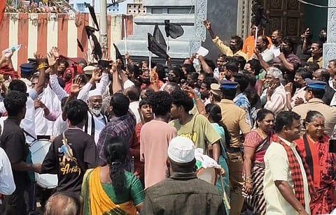 Fisherfolks in Srinivasapuram and Mullikkuppam fishing hamlets in Pattinapakkam, near Marina Beach, expressed their disinterest in DMK candidate D Velu, who is contesting from the Mylapore assembly constituency, during his election campaign on Tuesday by wearing black mask and black flags in Chennai.