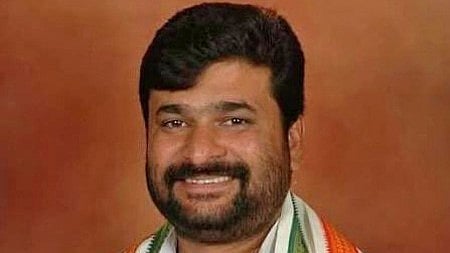 Former minister and Congress MLA Vinay Kulkarni