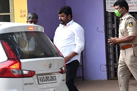 Kulkarni conviction sparks online battle between supporters of Congress MLA and Yogesh Gouda camp in Karnataka