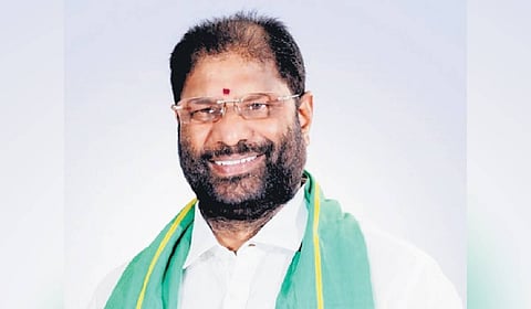 BRS MP Vaddiraju Ravichandra 
