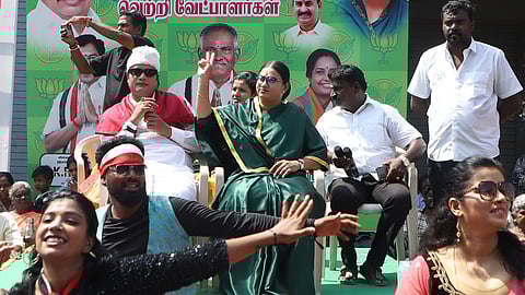 Naresh Kumar, closely resemble MGR, along with Meena bears a likeness to Jayalalithaa engaged in election campaigning for AIADMK party in Coimbatore district. 