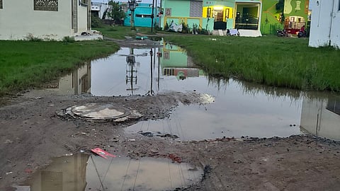 Dalit residential areas such as Valudareddy and GRP Street have nearly 3,000 voters each, but still lack proper drinking water facilities, roads and infrastructure. 