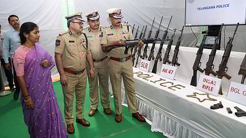 47 Maoists surrendered before DGP today. Key leaders belonging to the South Bastar Divisional Committee Hemla Ithu (alias Vijja) and Podiyam Lachhu (alias Manoj) are included in this list.