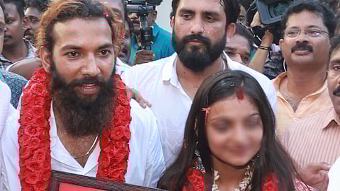 The smile-or-frown mystery of Kerala's Monalisa