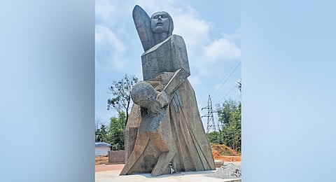 Kanayi Kunhiraman’s new sculpture, titled ‘Victims’, on the premises of Kasaragod district panchayat office.