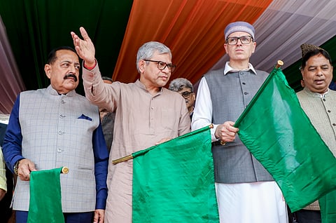 Union Railways Minister Ashwini Vaishnaw, centre, along with Union MoS Jitendra Singh, left, Jammu and Kashmir Chief Minister Omar Abdullah, second right, flag off the extended Srinagar-Katra Vande Bharat Express from Jammu Tawi Railway Station (JAT), in Jammu district, Jammu and Kashmir, Thursday, April 30, 2026.