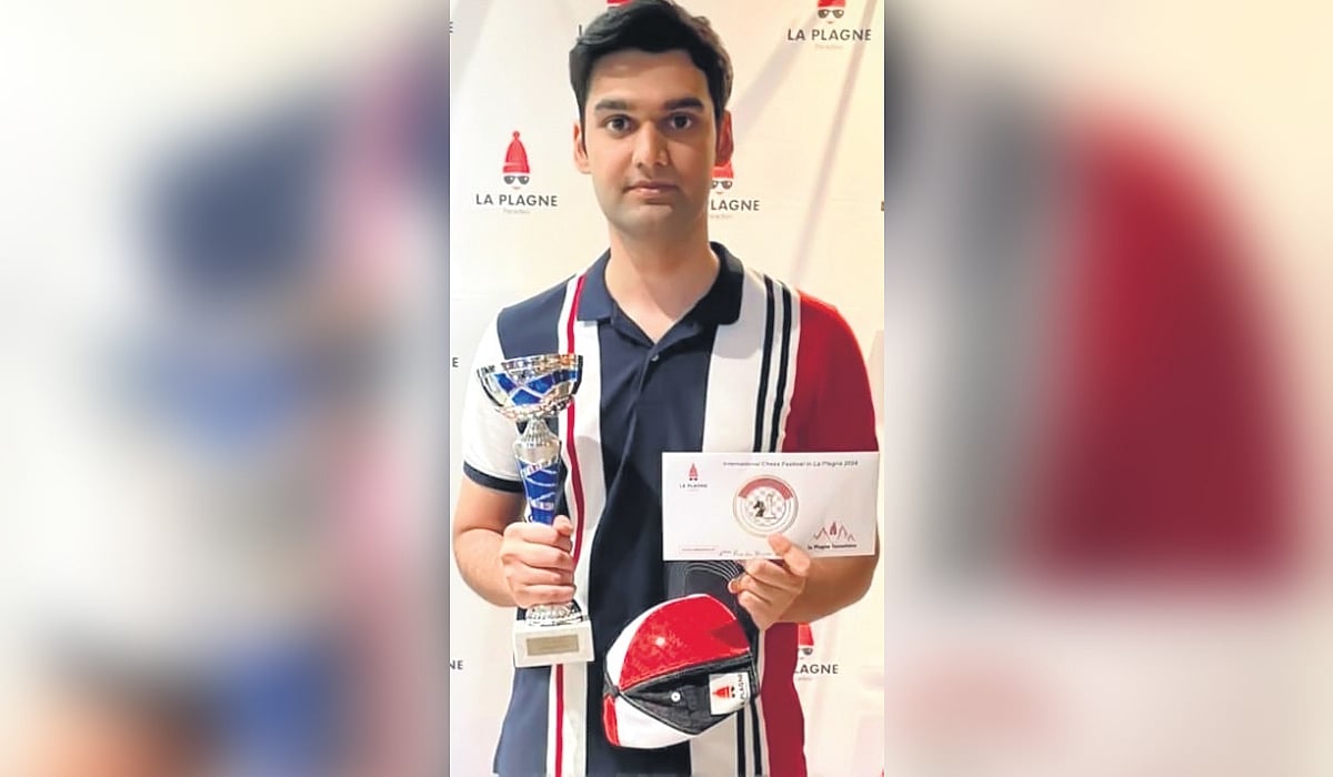Rithvik secures silver at International chess tournament in France