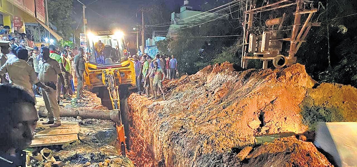 Soil cave-in at UGD site in Thanjavur leaves one dead