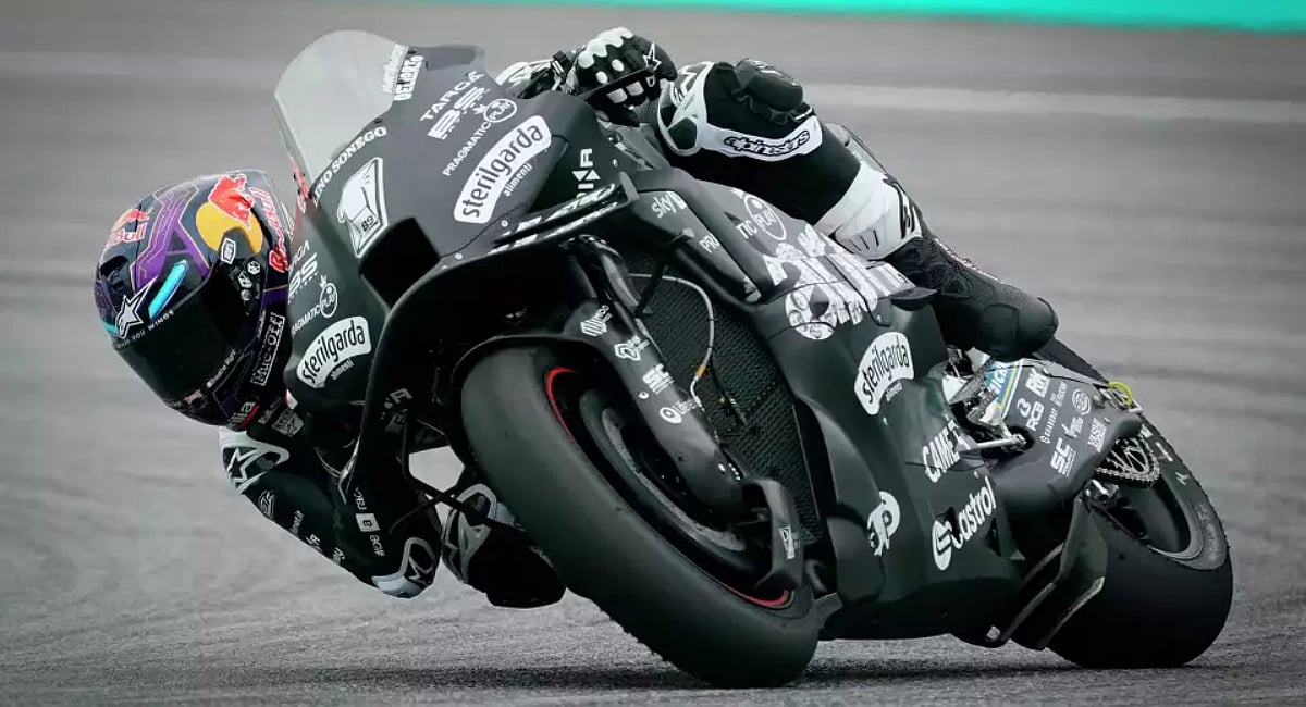 Injured MotoGP world champion Martin to miss 2025 season opener in
