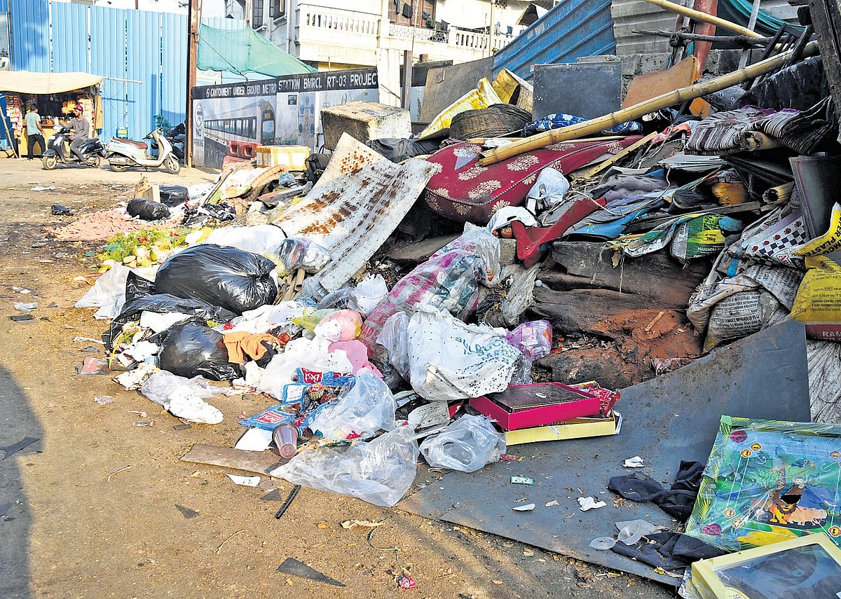 Send video of litterbugs dropping waste to BSWML's WhatsApp number ...
