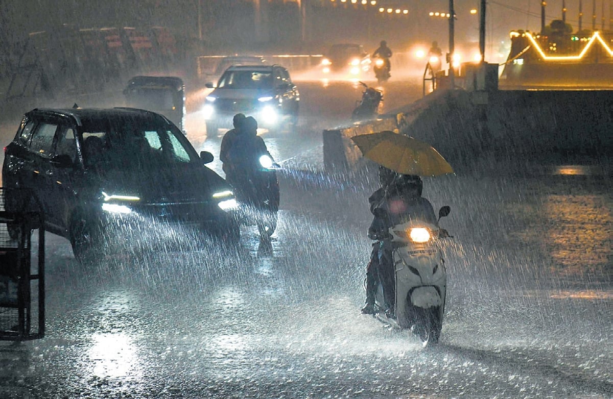 Moderate rains force diversion of Telangana Minister Uttam Kumar’s chopper