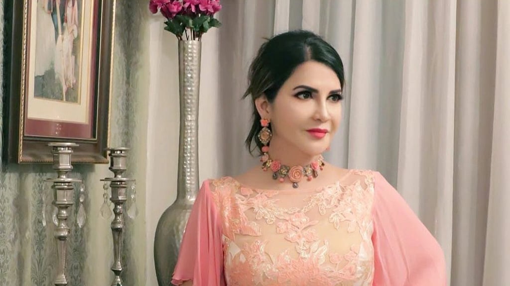 Sashaying to the Top: Mrs. India Globe 2017, Veena Jain gets candid ...
