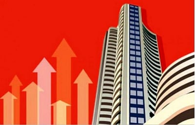 Indian benchmark indices hit fresh records but settle flat-footed on late profit-booking