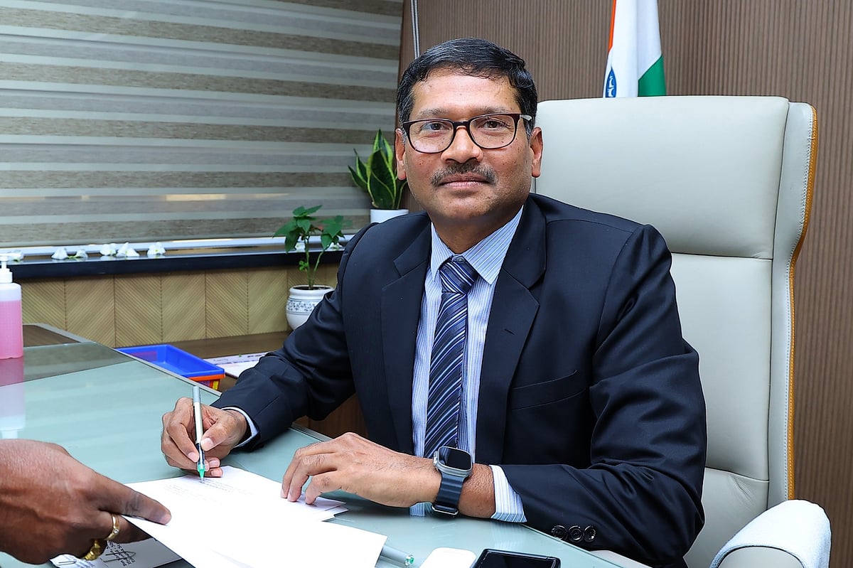 New Telangana RTC chief reviews facilities for passengers