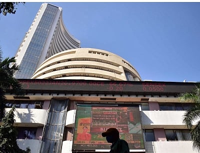 Sensex slips 250 points as late selling drags Nifty below 25,750