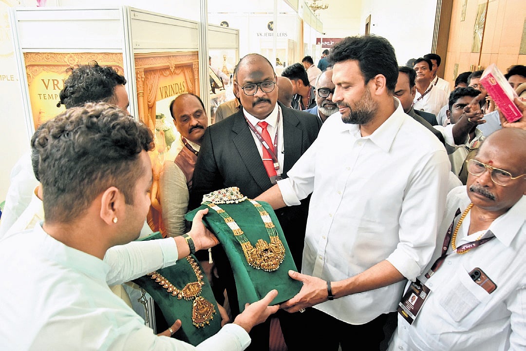 APIIC to open Amaravati convention centre soon