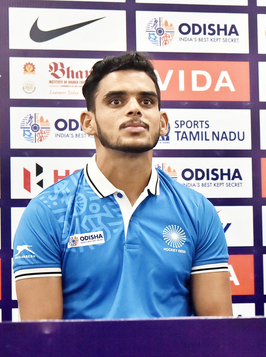 India warm to the occasion with big win against Chile