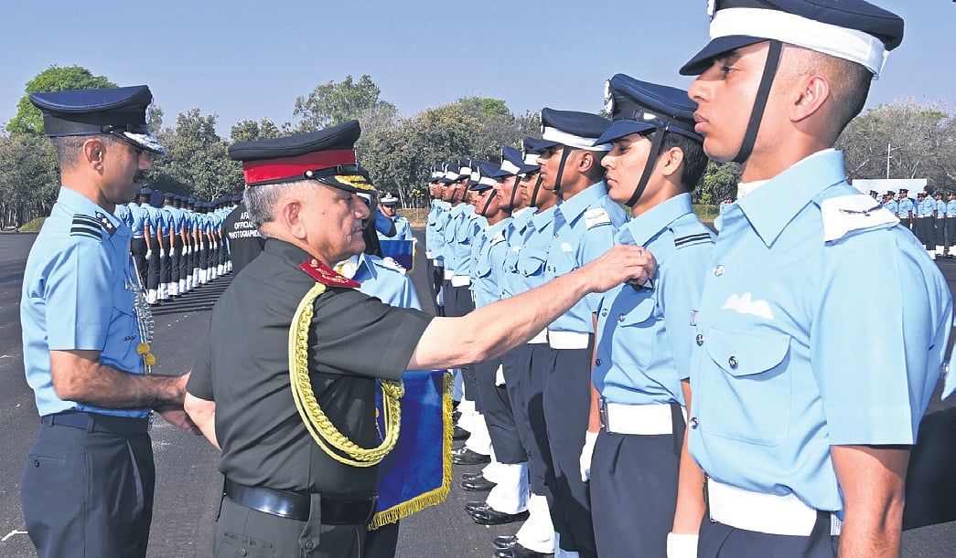 Future conflicts to hinge on AI,
unmanned systems: CDS