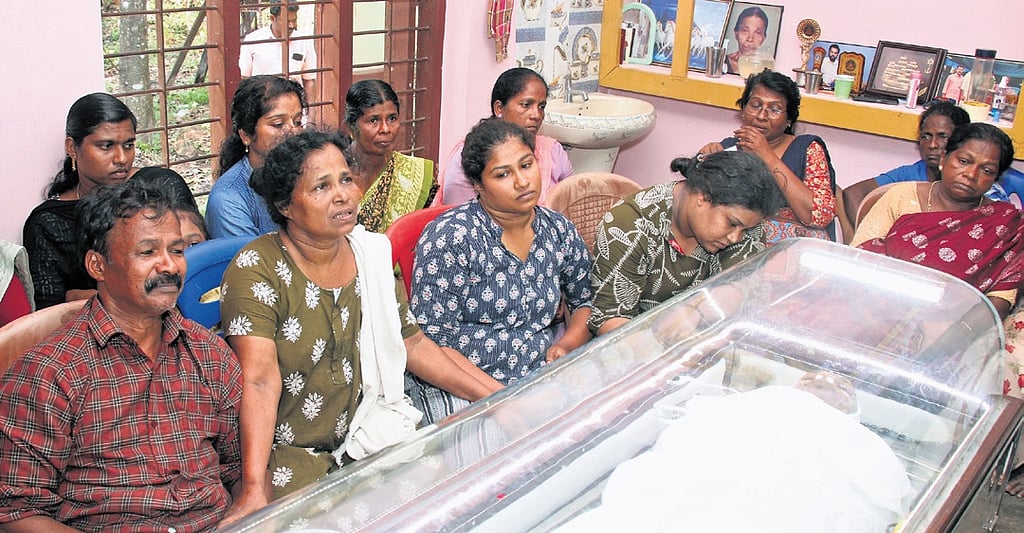 Nithin Raj laid to rest in Puthukulangara as family raises harassment ...